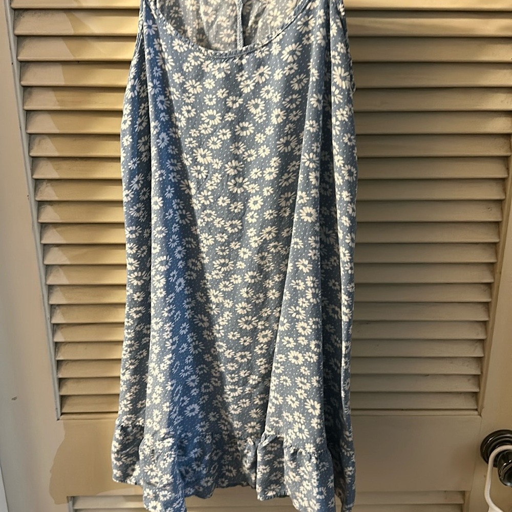 Wild Fable dress in pale blue and white floral Speing / summer wear